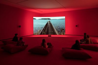 Laure Prouvost, Four for see beauties (2022). HD video and installation. 15 min, 14 sec. Exhibition view: Oui Move In You, Australian Centre for Contemporary Art, Melbourne (23 March–10 June 2024).
