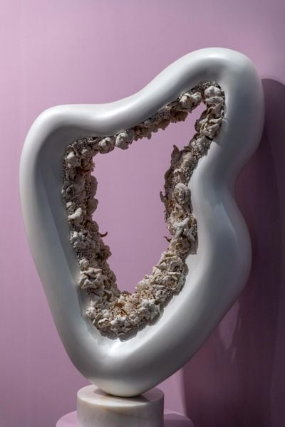 Melis Buyruk, Habitat, Loop (2024). Porcelain, fibreglass, and marble. 125 x 70 x 15 cm.